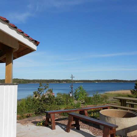 Soederhagen Camping Och Gaesthem Eckero Bagian luar foto