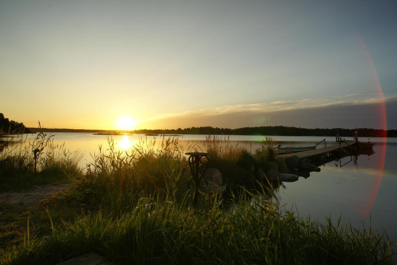 Soederhagen Camping Och Gaesthem Eckero Bagian luar foto